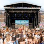 20240727174418_TRAMLINES24_SATURDAY_THE-SNUTS_MAINSTAGE__DSC4084_Matt-Higgs-768×511